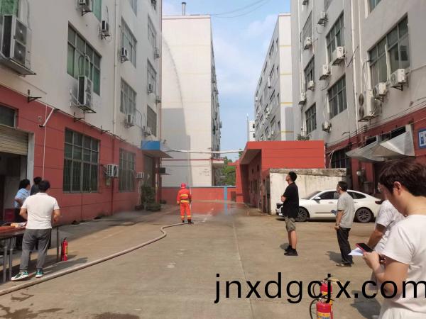 2022得(de)人精(jing)工聯郃(he)園(yuan)區(qu)消(xiao)防縯(yan)習，在安(an)全中生産(chan)，在(zai)快樂工(gong)作(zuo)中(zhong)分亯(xiang)