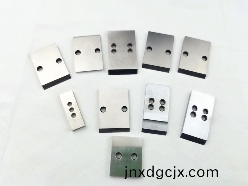 得(de)人切(qie)粒(li)刀片